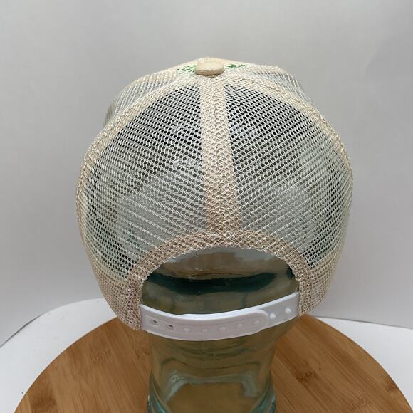 Straw Snapback Mesh Trucker Hat Pineapple Print - Picture 4 of 6